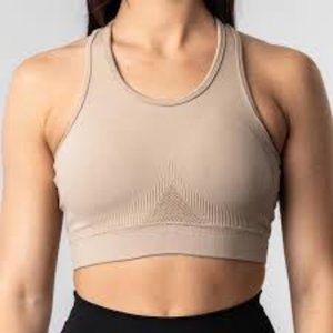 NWT - Alphalete Athletics Aero Bra